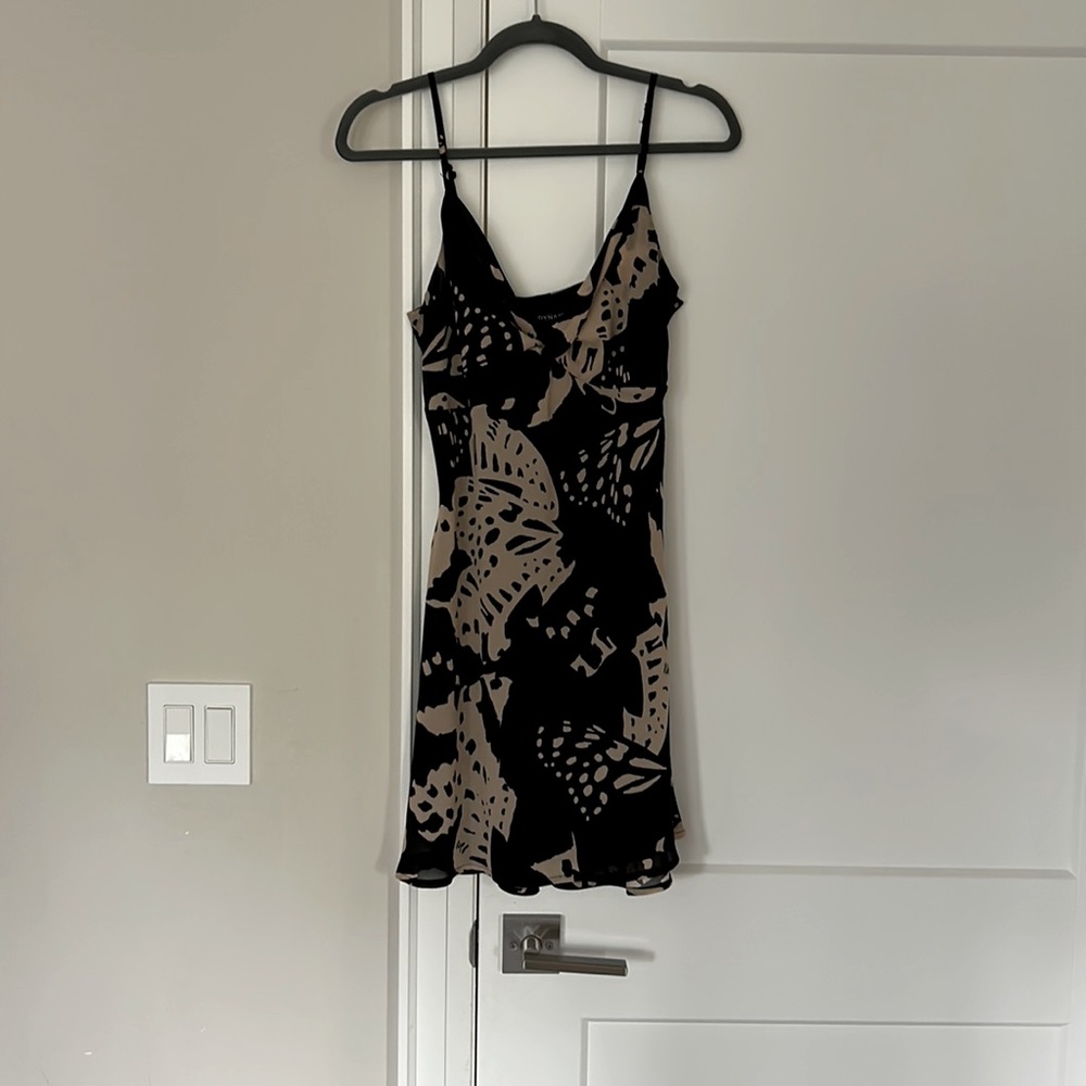 Black and Beige Dynamite dress! Size Medium